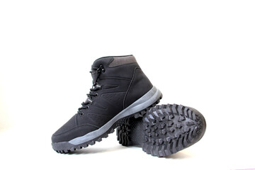 Hiking boots for men or women who want to do mountain walks with a firm anti-slip sole that gives stability and freedom of movement for adventure on vacation or weekend	