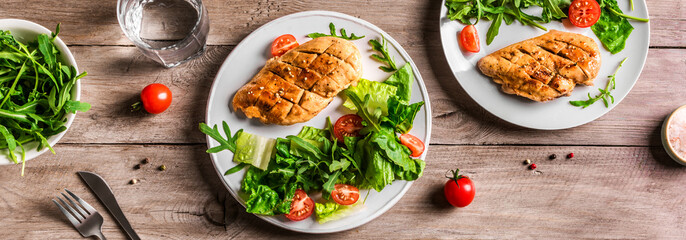 Canvas Print - Grilled Chicken Fillet with vegetable salad