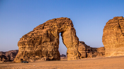 elephant rock in saudi arabia al ula