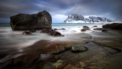 Wall Mural - uttakleiv rocky beach