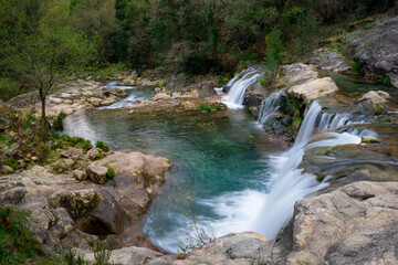  Natural waterfall of the pools of Loureza. Oía - Spain