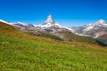 Wall Mural - Matterhorn mountain range in Switzerland