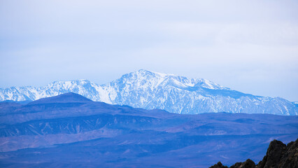 Sticker - Mountains with snow from southern California