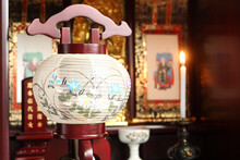 日本のお盆に飾られる提灯 仏教行事2