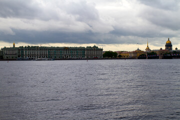 Wall Mural - Ciudad de San Petersburgo o Sain Petersburg en el pais de Rusia o Russia