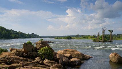 Wall Mural - The Itanda Falls of the Victoria Nile