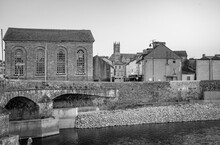 BANDON, COUNTY CORK, IRELAND. MARCH 29, 2022. Old Town Architecture, Riverview To Small Town From The Bridge