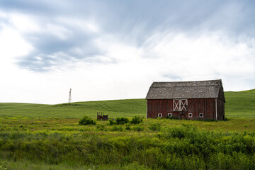 Old Farm Barn in the Palouse