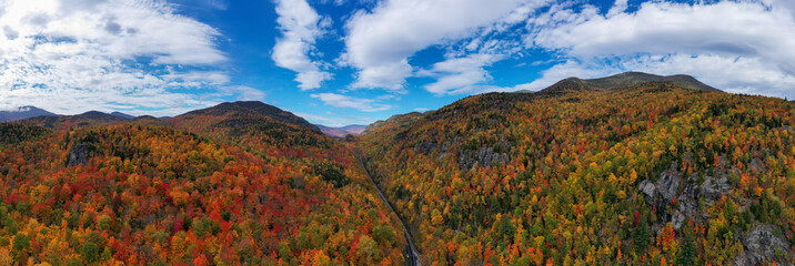 Wall Mural - Peak Foilage - Keene, New York