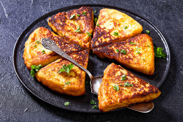 Potato Farls, Irish Potato Cakes, potato bread