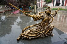The Girl With The Sword, China
