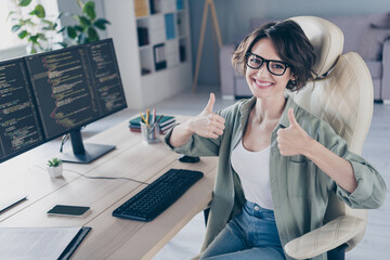 Photo of young experienced female love working web-designer demonstrate thumb-up recommend profession