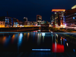 Canvas Print - At night in Düsseldorf at the Medienhafen