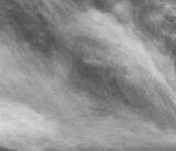 Fototapeta Na sufit - szare niebo białe chmury smugi wata
