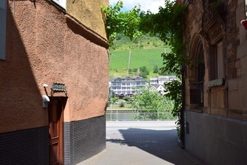 Poster - Enge Gasse zur Mosel hin