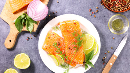 Canvas Print - salmon fillet with herbs and lemon