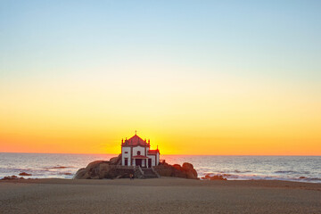 Poster - Capela Senhor Pedra sunset ocean