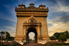 Patuxay Park Or Monument At Vientiane, Laos. Patuxay Monument, Capital City Of Laos. High Quality Photo