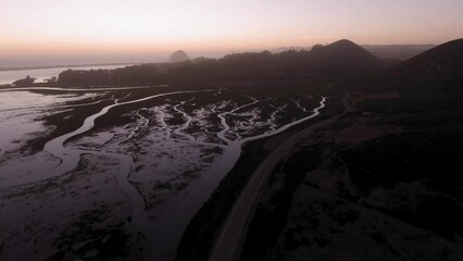 Canvas Print - Beautiful aerial view of Morro Bay in foggy summer sunset