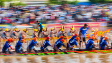 Blurry Motion Of Boat Racing In The Traditional Ngo Boat Racing Festival Of Khmer People In Soc Trang, Vietnam. 