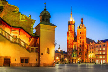 Fototapete - Krakow, Poland - Medieval Ryenek Square, Cloth Hall and Cathedral