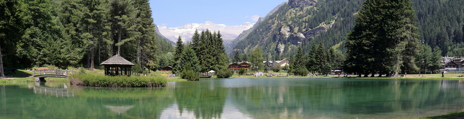 Wall Mural - lago gover di gressoney italia, gover lake of gressoney italy	