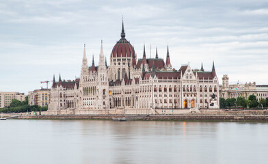 Wall Mural - budapest city skyline at Hungalian Parliament and Danube River  Budapest  Hungary