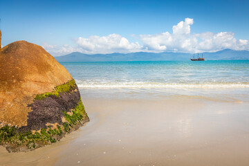 Wall Mural - Caravel galleon in Jurere beach Florianopolis, Brazil