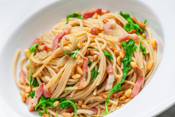 Wall Mural - spaghetti with spinach, bacon and kernels