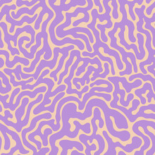 Y2k Seamless Pattern. Organic Shape Labyrinth Print With Wavy Hand Drawn Curvy Lines. Abstract Texture For Tippy Groovy Background. Squiggle Duotune Pulple And Beige 70s Style Wallpaper.