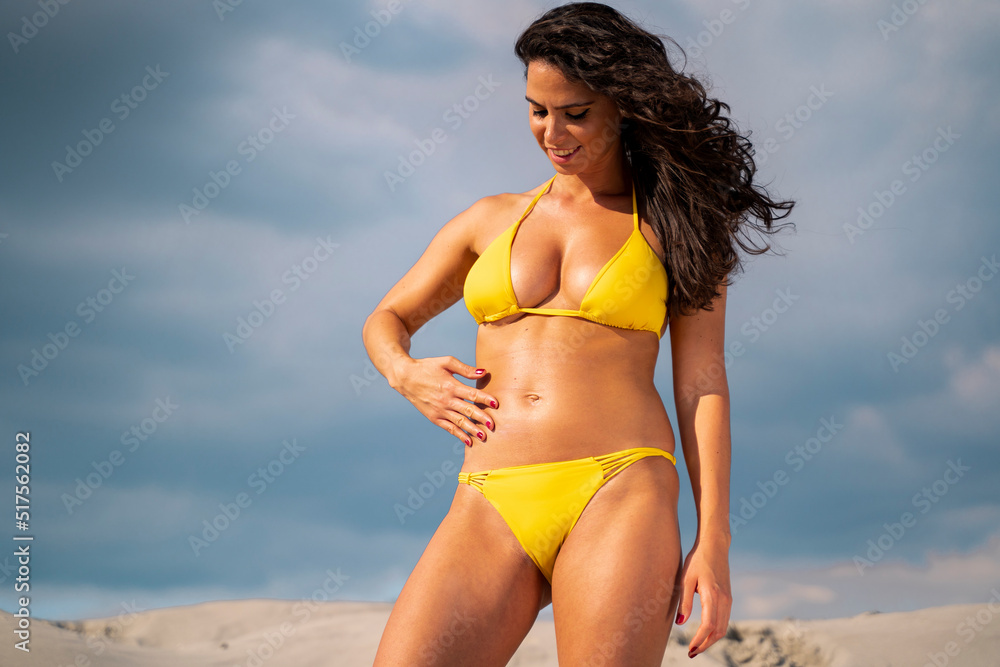 YELLOW BIKINI, GIRL YELLOW BIKINI, GIRL