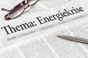 Wall Mural - Zeitung mit der Überschrift Energiekrise