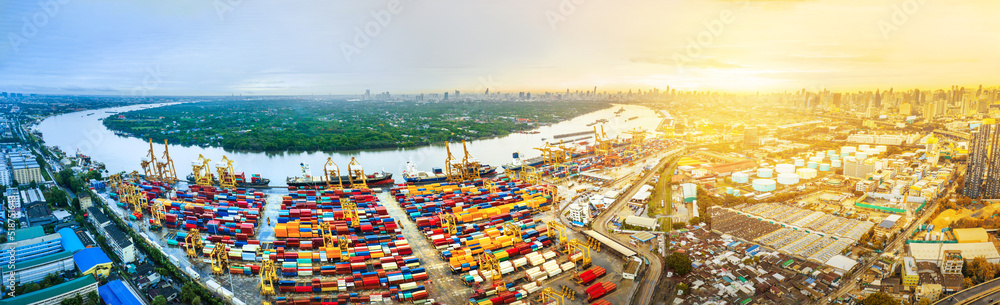 Shipyard Cargo Container Sea Port Freight forwarding service logistics ...