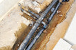 © joserpizarro - Tuberias de abastecimiento de agua potable a una vivienda. Red de distribución de agua en la ciudad. Conexión para suministro de agua a una casa.