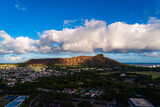 Fototapeta Tęcza - Rainbow over Diamond Head mountain in Waikiki/Honolulu, Hawaii on the island of Oahu. 