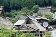 日本の田舎、原風景、夏、美山、かやぶき、美山かやぶきの里、古民家、しっくい、日本家屋、歴史的建造物、木造建築、かやぶきの屋根