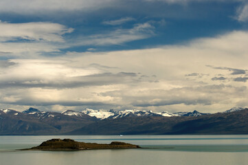 Canvas Print - Landscape at El Calafate, Patagonia, Argentina