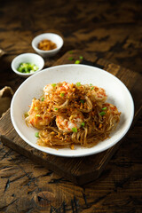 Canvas Print - Stir fry noodles with shrimps