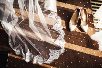 Sticker - Beige wedding shoes and veil with lace