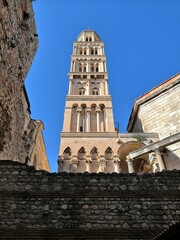 Sticker - Low angle shot exterior of the Saint Domnius Cathedral in Split, Croatia under blue sky