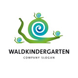 Fototapeta Dinusie - Waldkindergarten Schnecken Logo
