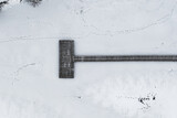Fototapeta Pomosty - Drewniany pomost zimą 