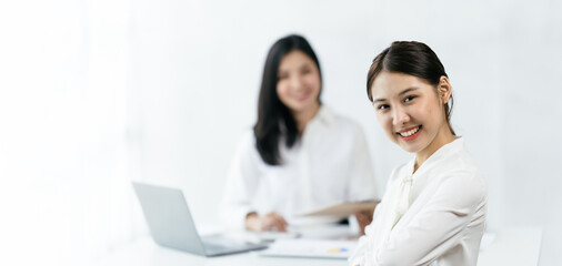 Poster - Confident focused businesswoman, teacher or mentor coach speaking to business people at negotiations, woman leader speaker applicant talking at meeting or convincing hr during job interview concept