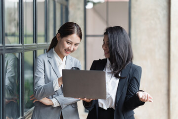 Poster - Confident focused businesswoman, teacher or mentor coach speaking to business people at negotiations, woman leader speaker applicant talking at meeting or convincing hr during job interview concept