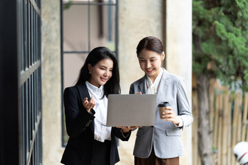 Poster - Confident focused businesswoman, teacher or mentor coach speaking to business people at negotiations, woman leader speaker applicant talking at meeting or convincing hr during job interview concept