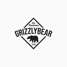 Simple Vintage Grizzly Bear Emblem Vector Illustration Design. Minimalist Bear Logo Design
