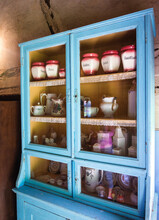  Old Kitchen Shelf