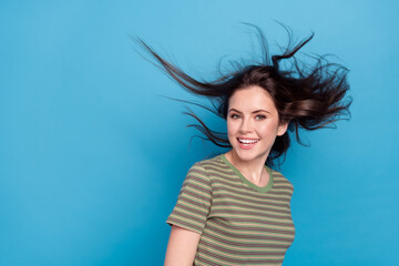 Poster - Photo of nice millennial brunette lady near promo wear green t-shirt isolated on blue background