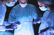 © lenets_tan - Team surgeon at work in operating