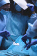 © lenets_tan - Team surgeon at work in operating